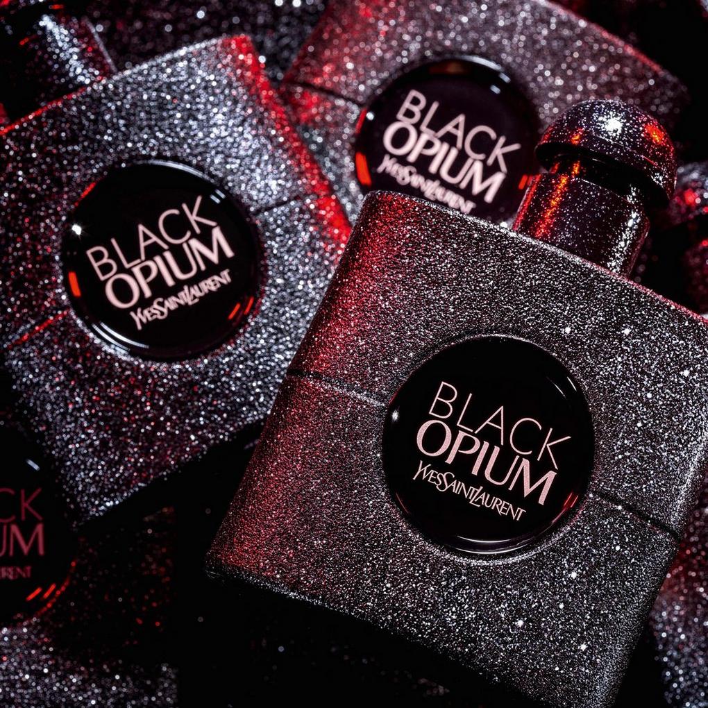  Yves Saint Laurent Black Opium Eau De Parfum Spray for Women,  1 Ounce : Beauty & Personal Care