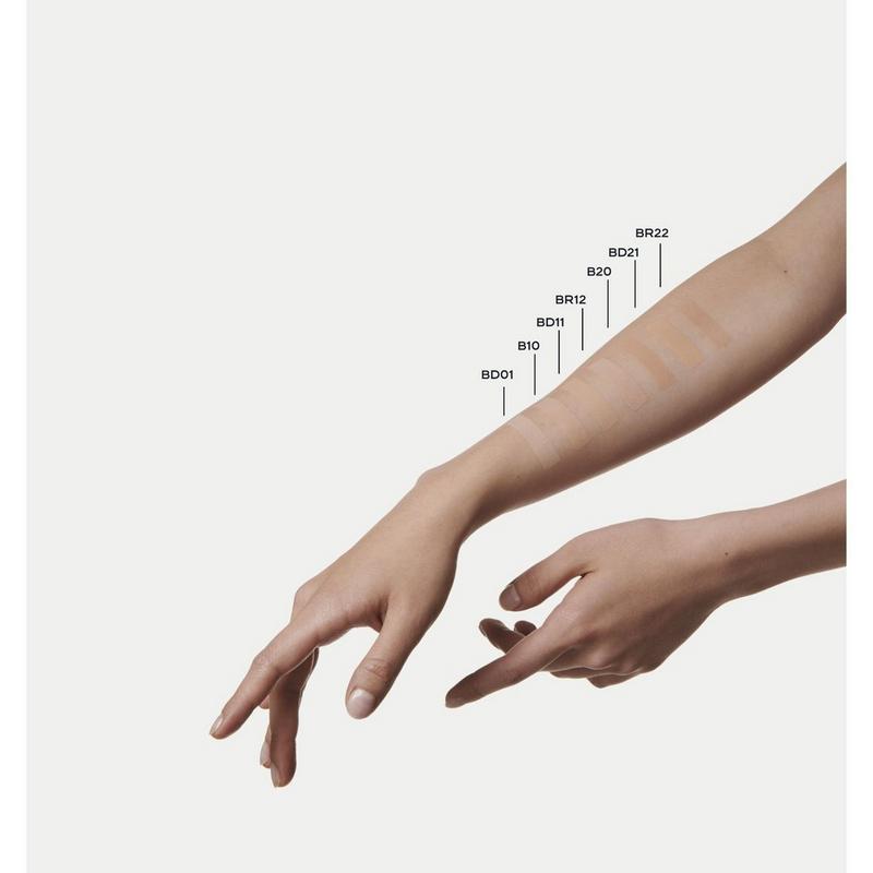 CHANEL - BR12 ULTRA LE TEINT Ultrawear All-Day Comfort Flawless