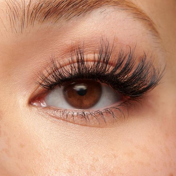 Kiss Lash Couture Masterpiece Avant-Garde Eyelashes #4