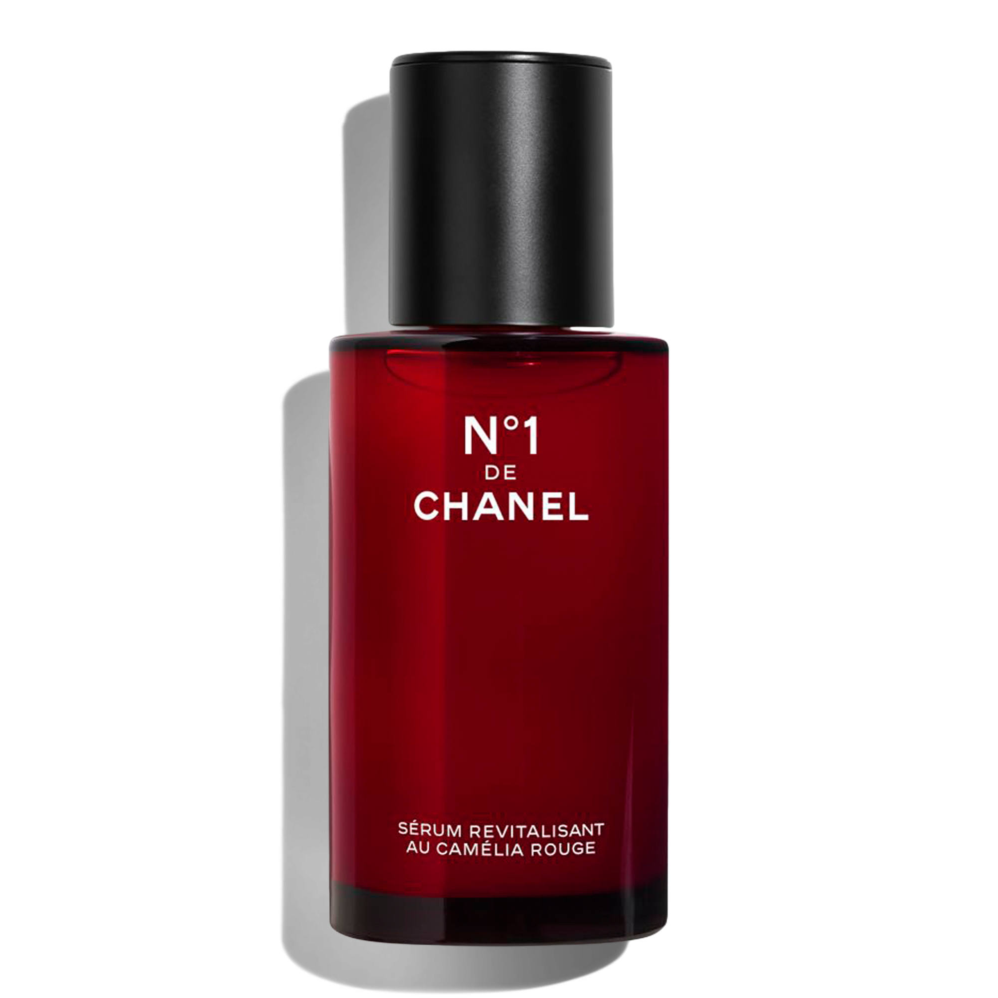 CHANEL N°1 DE CHANEL Revitalizing Serum #1