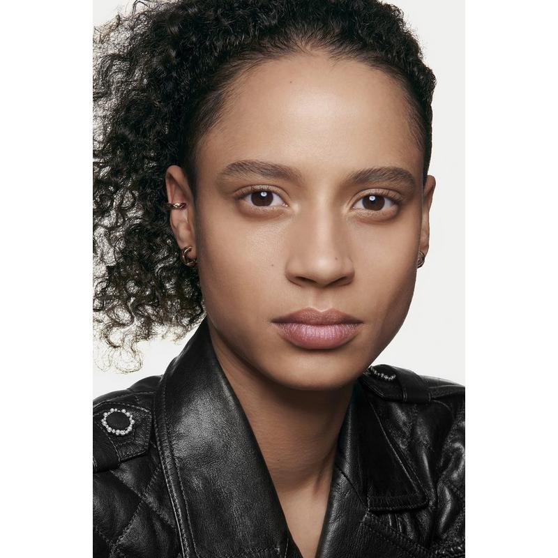CHANEL - B50 N°1 DE CHANEL Revitalizing Foundation | Ulta Beauty