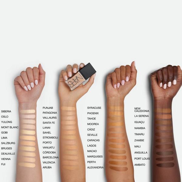 Base de maquillaje avanzada con cuidado de la piel y efecto reflectante de luz 6