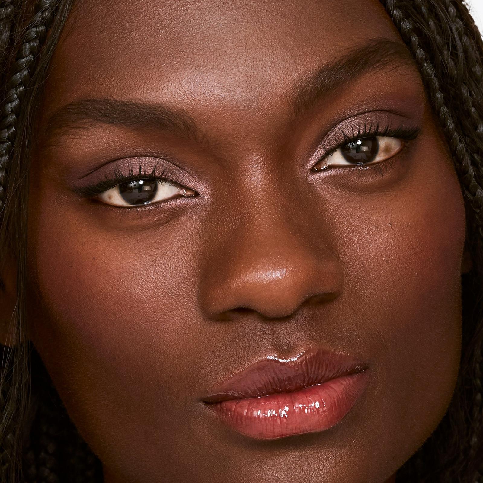 The Best Of Black Honey All About Shadow Palette