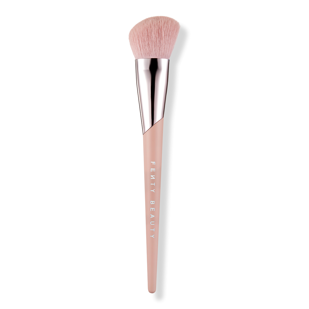 FENTY BEAUTY by Rihanna Face Shaping Brush 125 #1