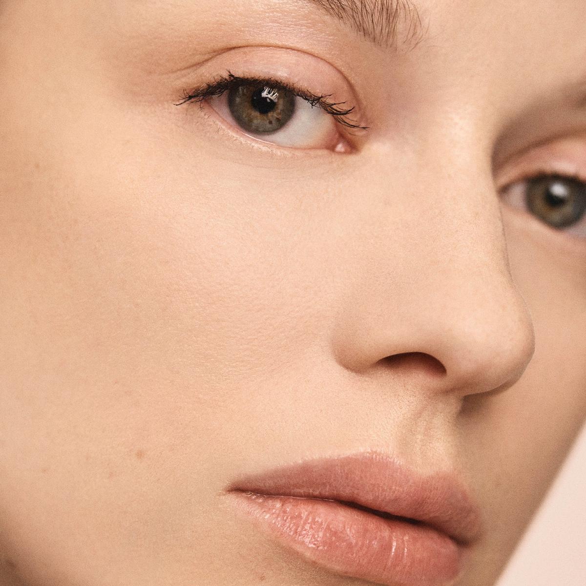 Bright Fix Eye Brightener