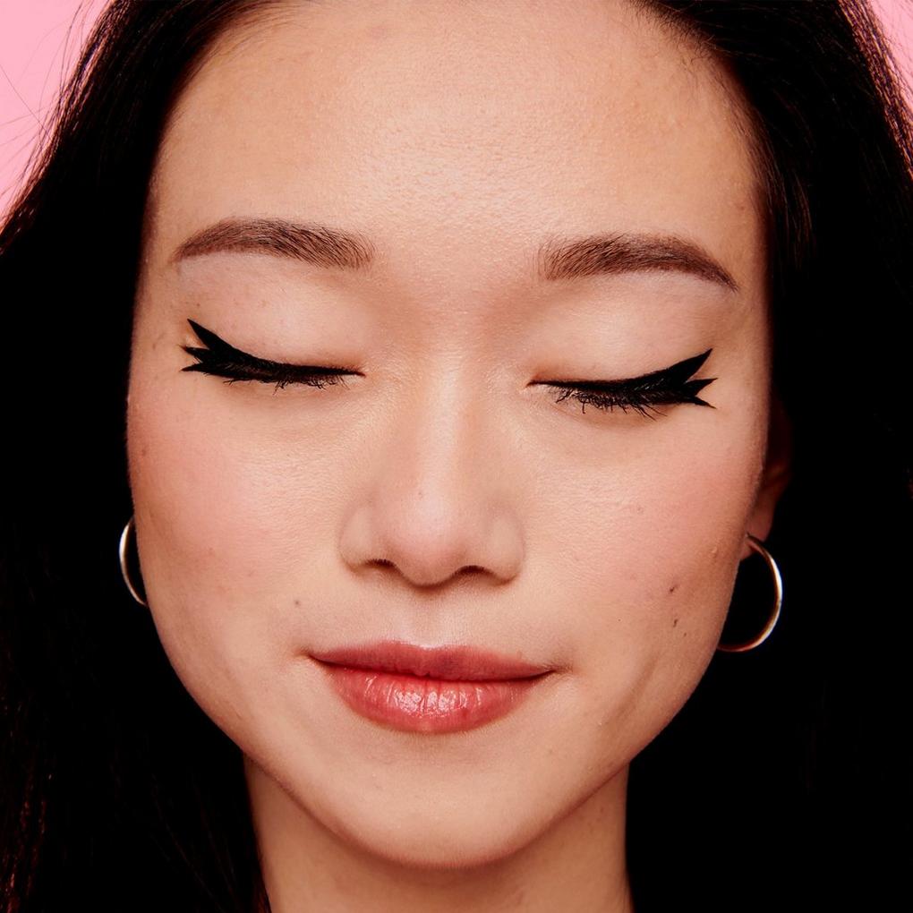 They're Real! Xtreme Precision Waterproof Liquid Eyeliner - Benefit  Cosmetics