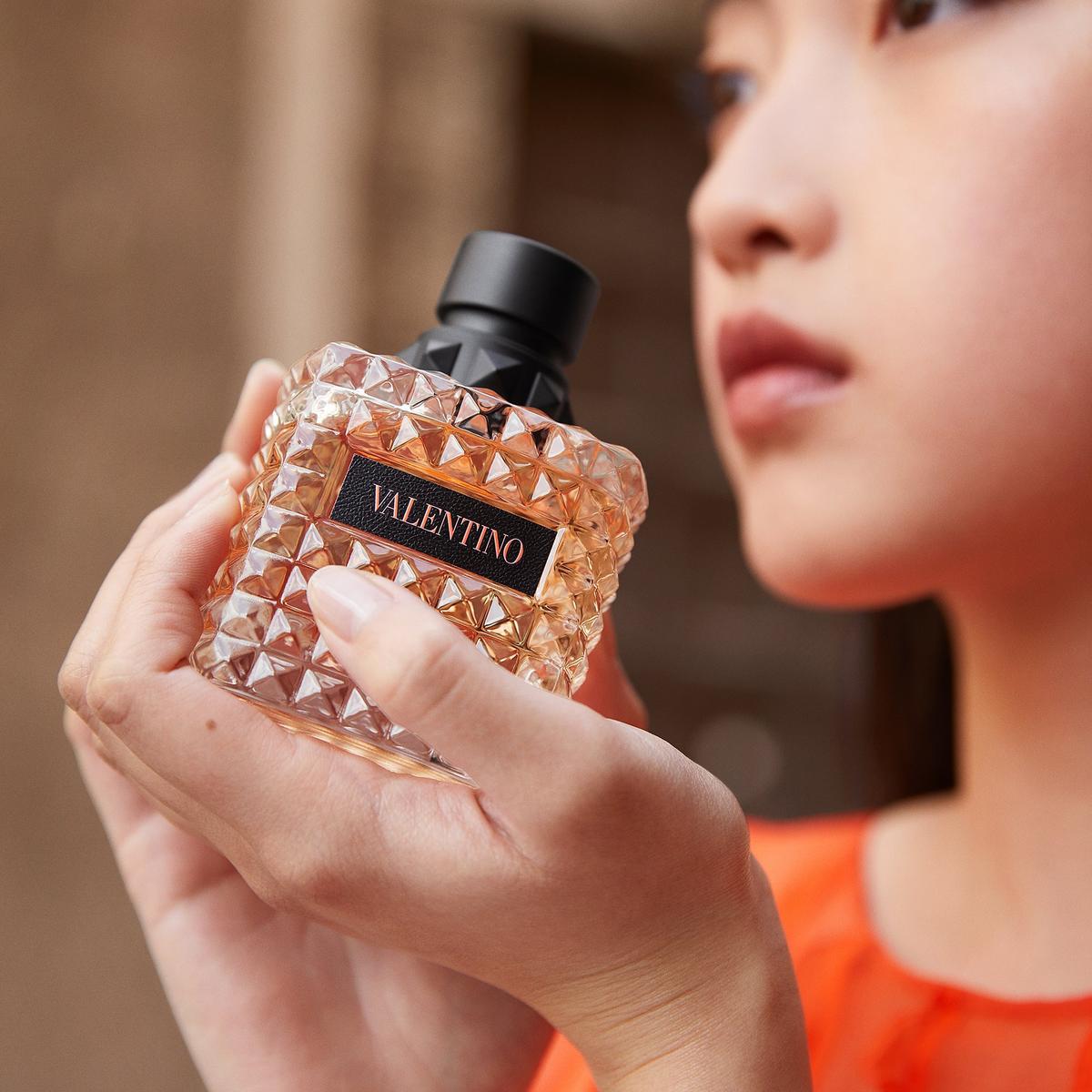 Donna Born in Roma Coral Fantasy Eau de Parfum