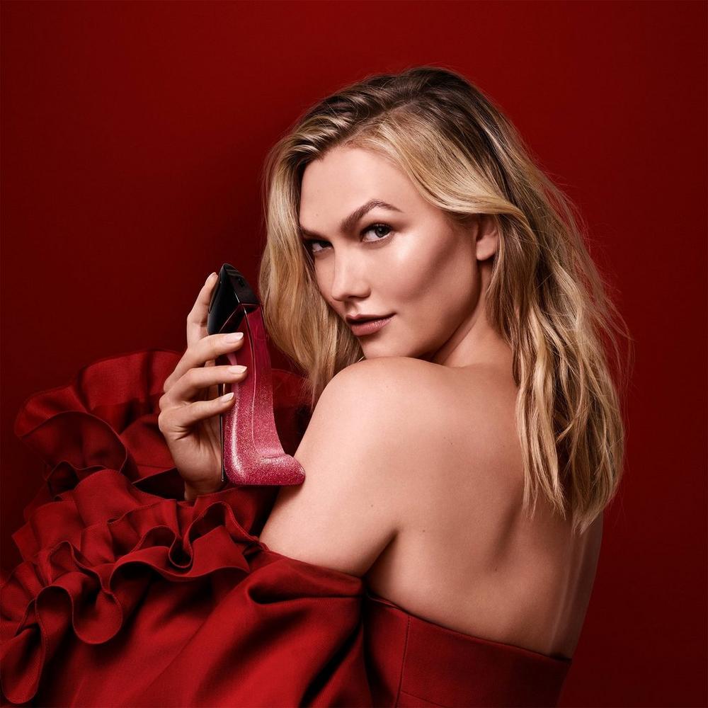 Very Good Girl Glam Eau de Parfum Rollerball