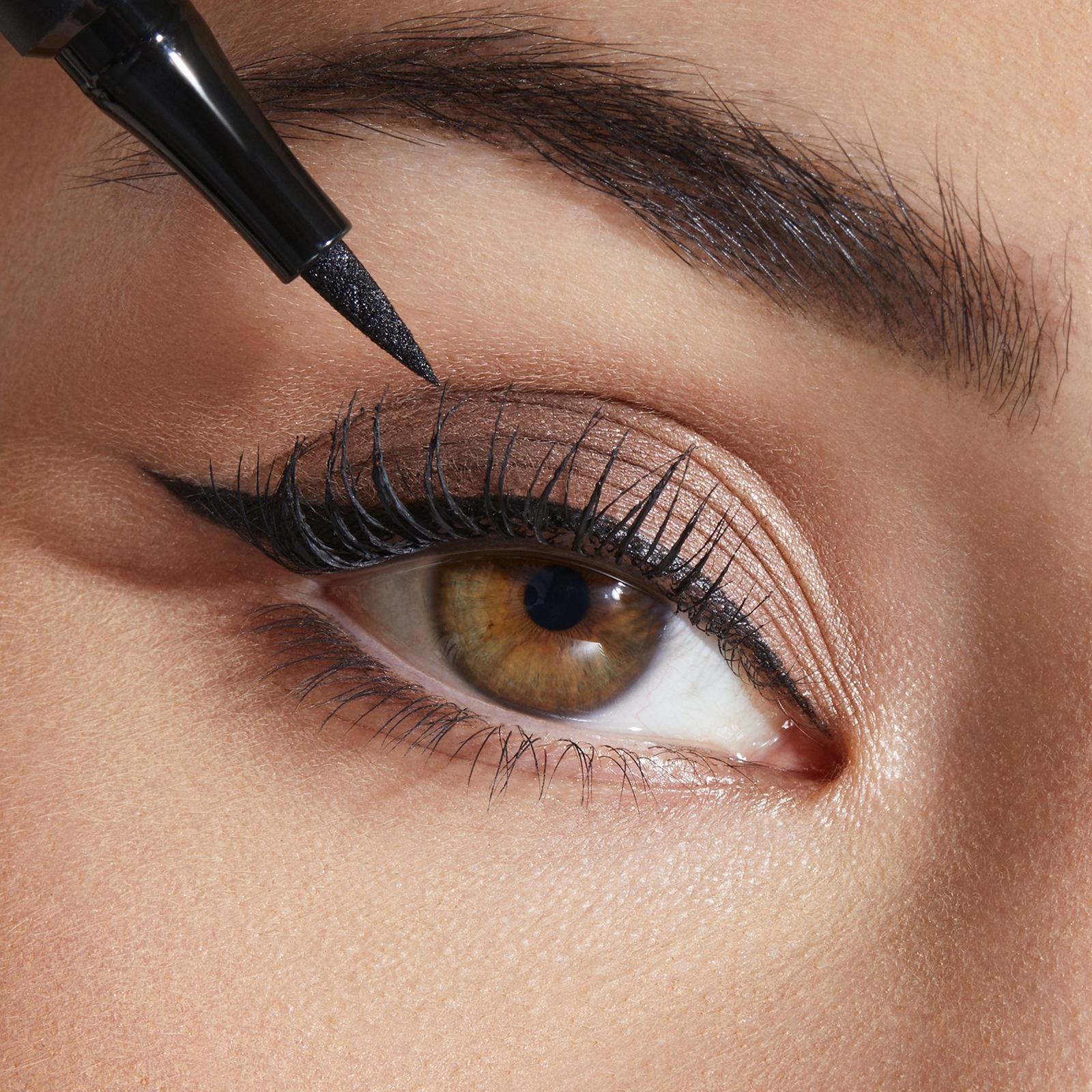 Ultimate Pen Eyeliner