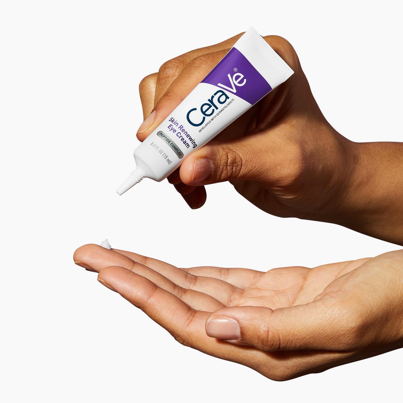 Skin Renewing Eye Cream with Peptide Complex for All Skin Types