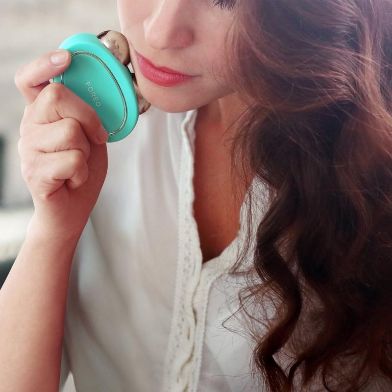 FOREO - Mint BEAR Smart Microcurrent Facial Toning Device | Ulta