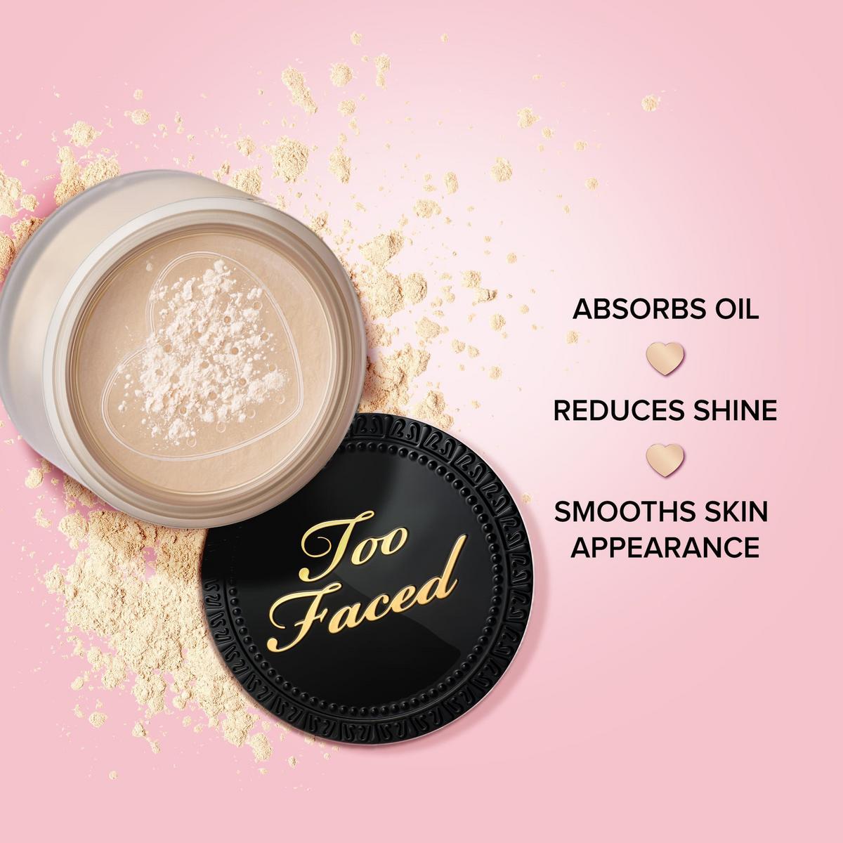 Too faced absolutely 2024 invisible powder candlelight