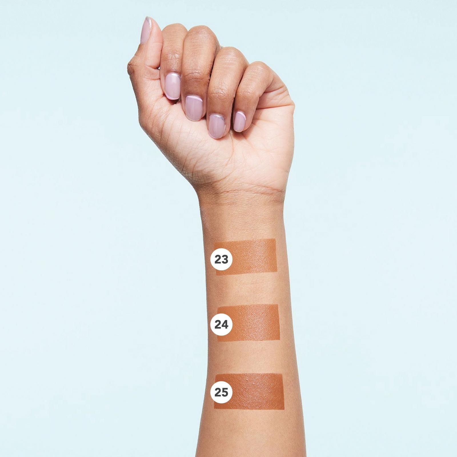 Radiant Skin Brightening Serum Skin Tint SPF 30