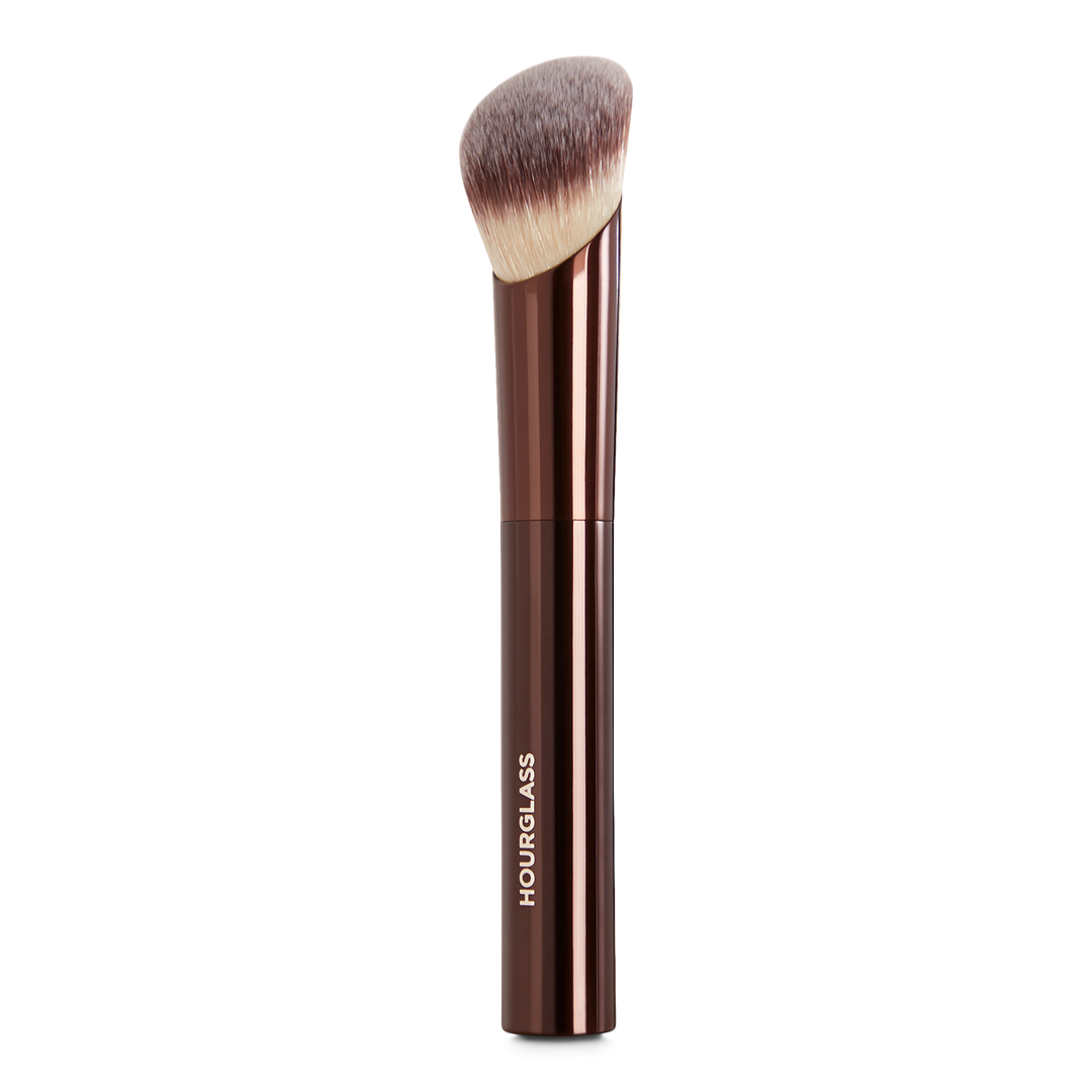 HOURGLASS Ambient Soft Glow Foundation Brush #1