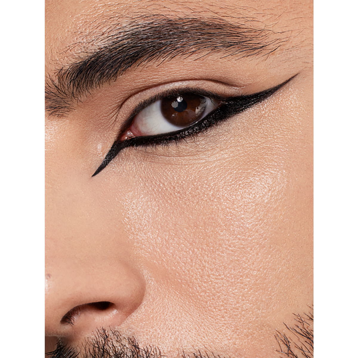 Matte Fluid Eye Paint