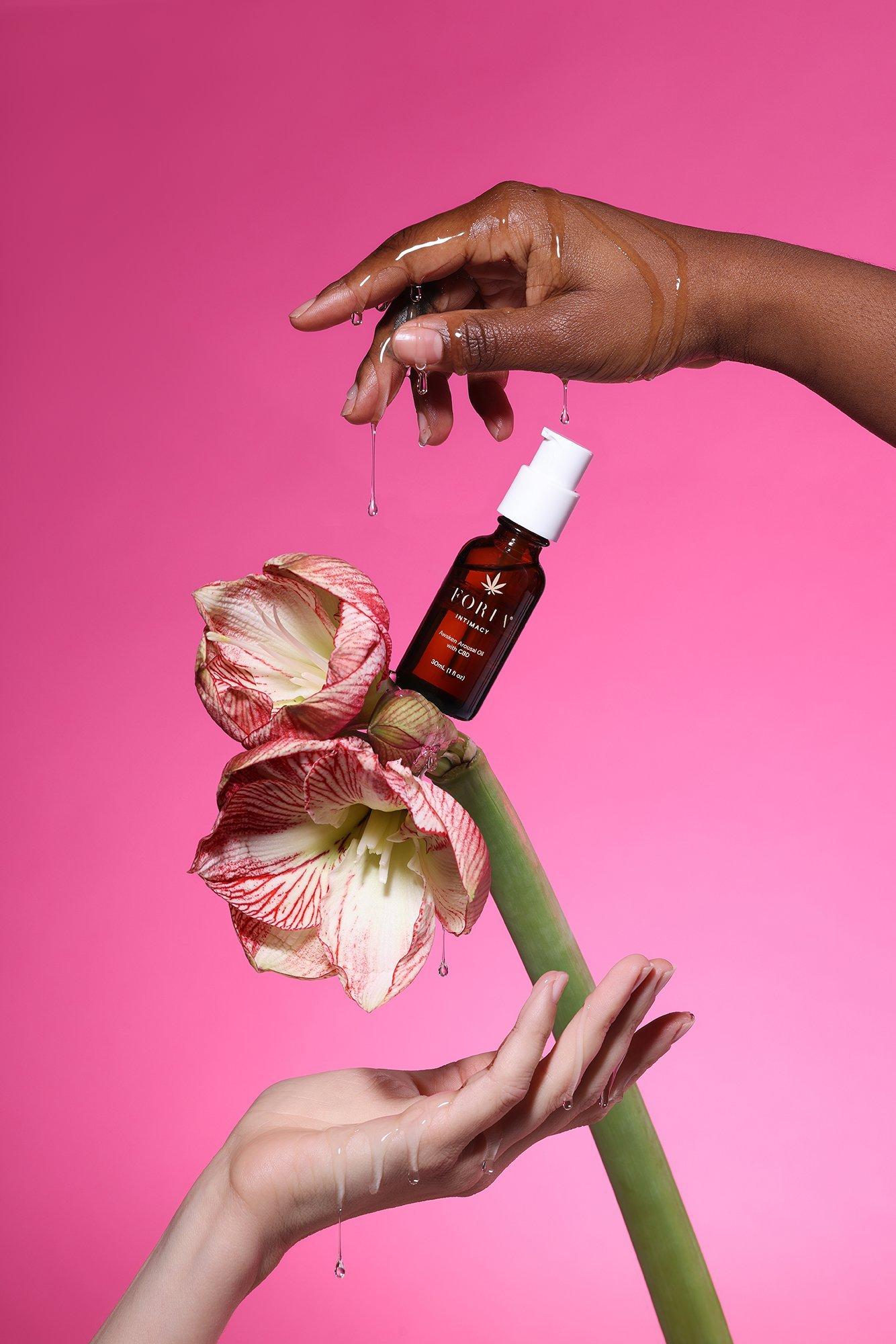 Foria Awaken Arousal Oil - Thumbnail 4