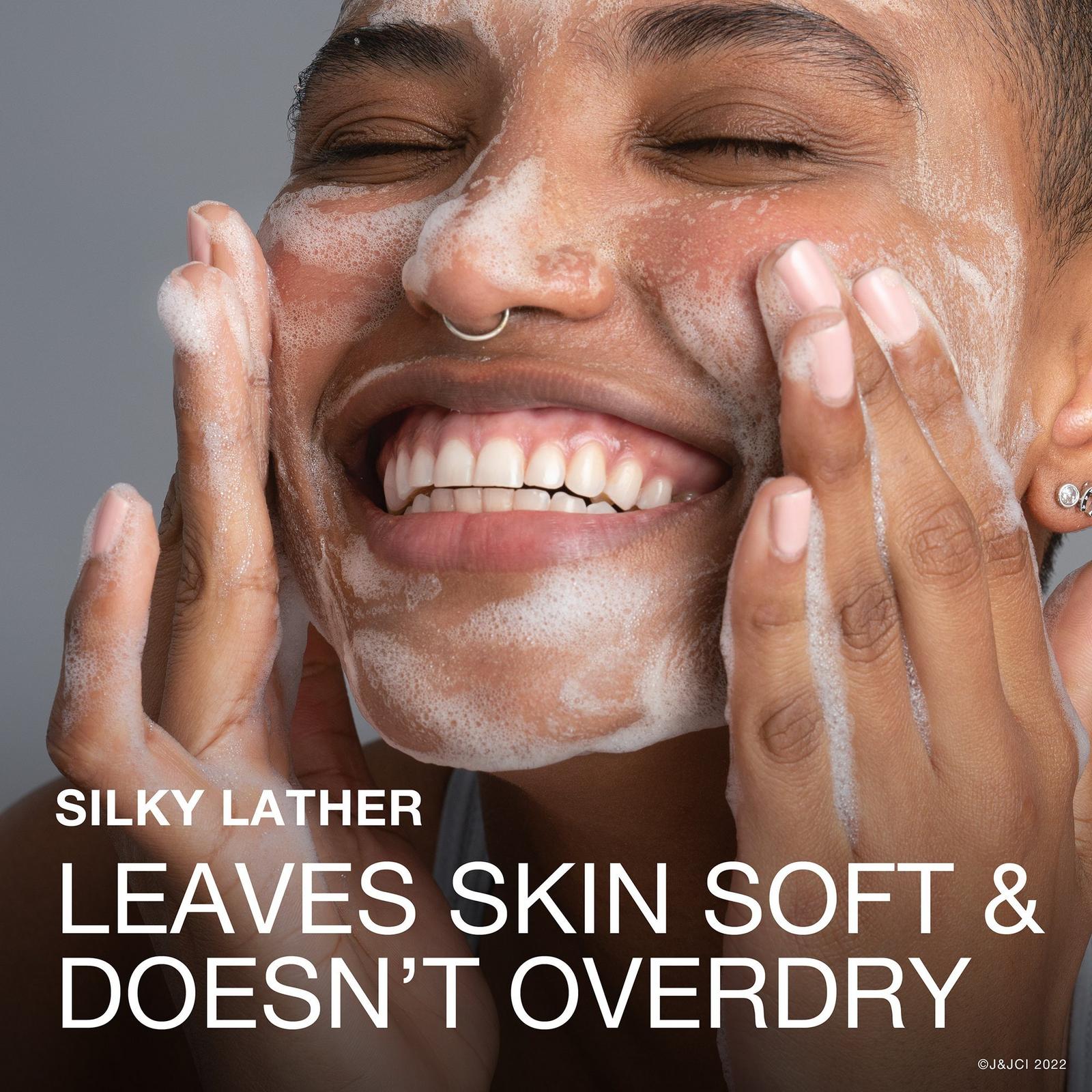 Hydro Boost Hydrating Facial Cleansing Gel