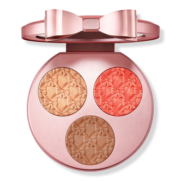 MAC Effervescence Extra Dimension Face Compact #1