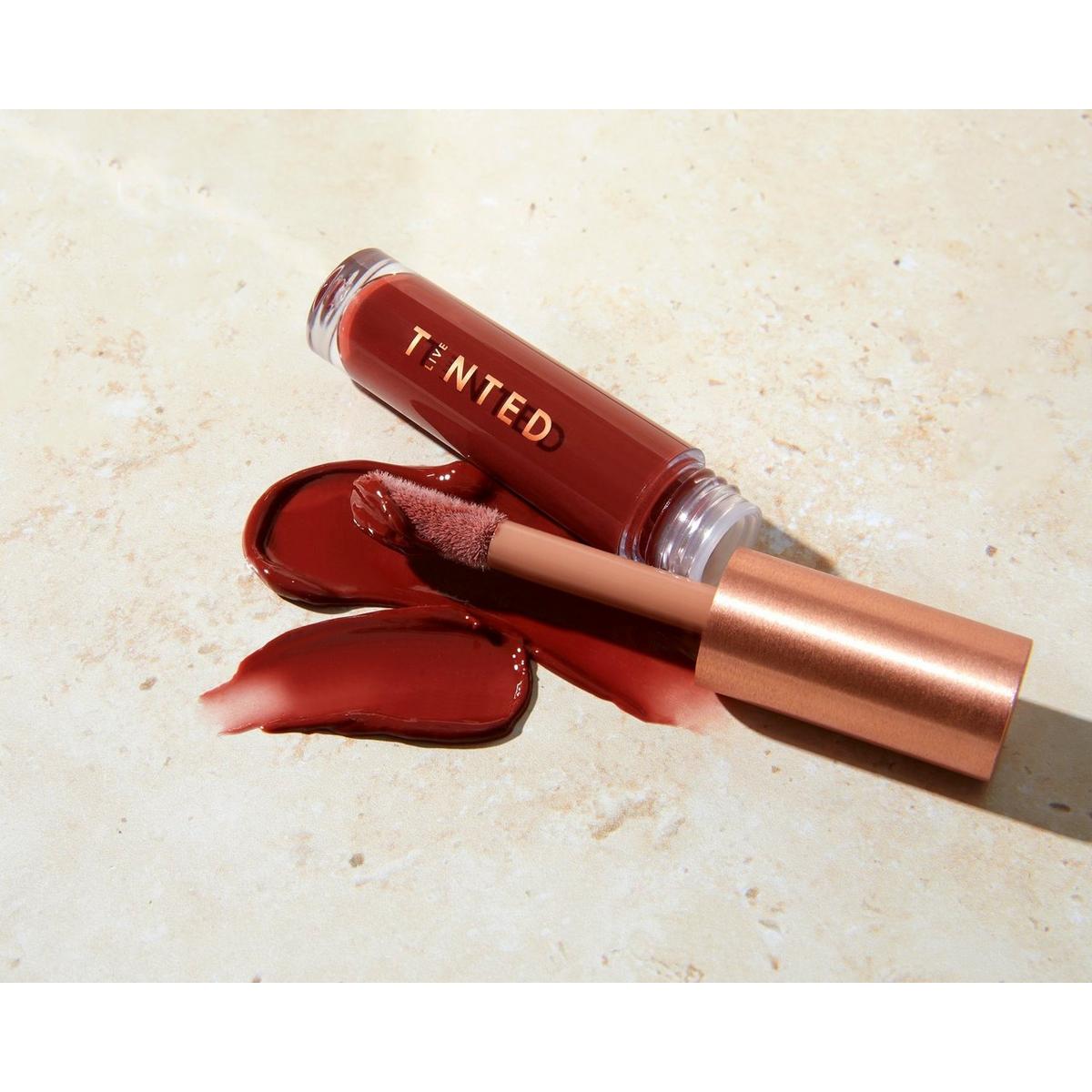 Huegloss Hydrating High-Shine Lip Gloss