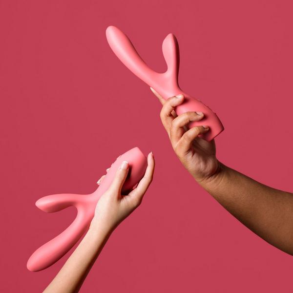 Smile Makers The Artist Rabbit Vibrator with Squeeze Sensors #4