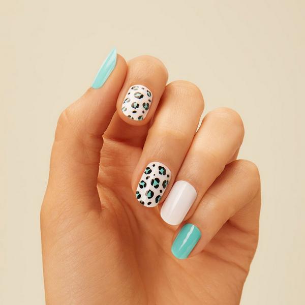 Dashing Diva Cats Meow Real Salon Gel Glow Art #3