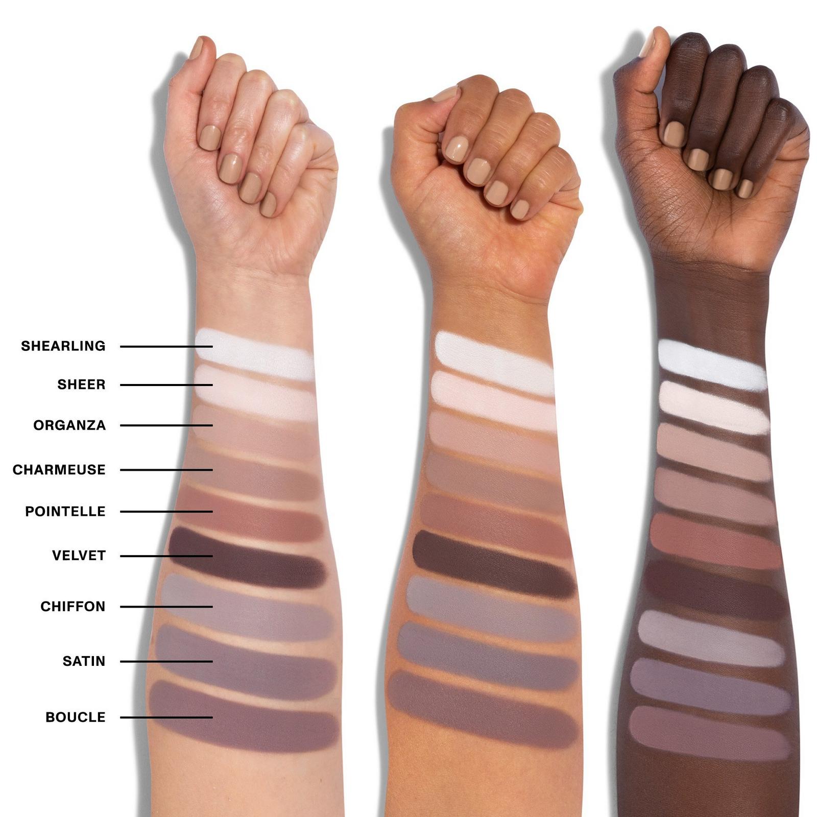 18CT Matte Essentials Artistry Palette