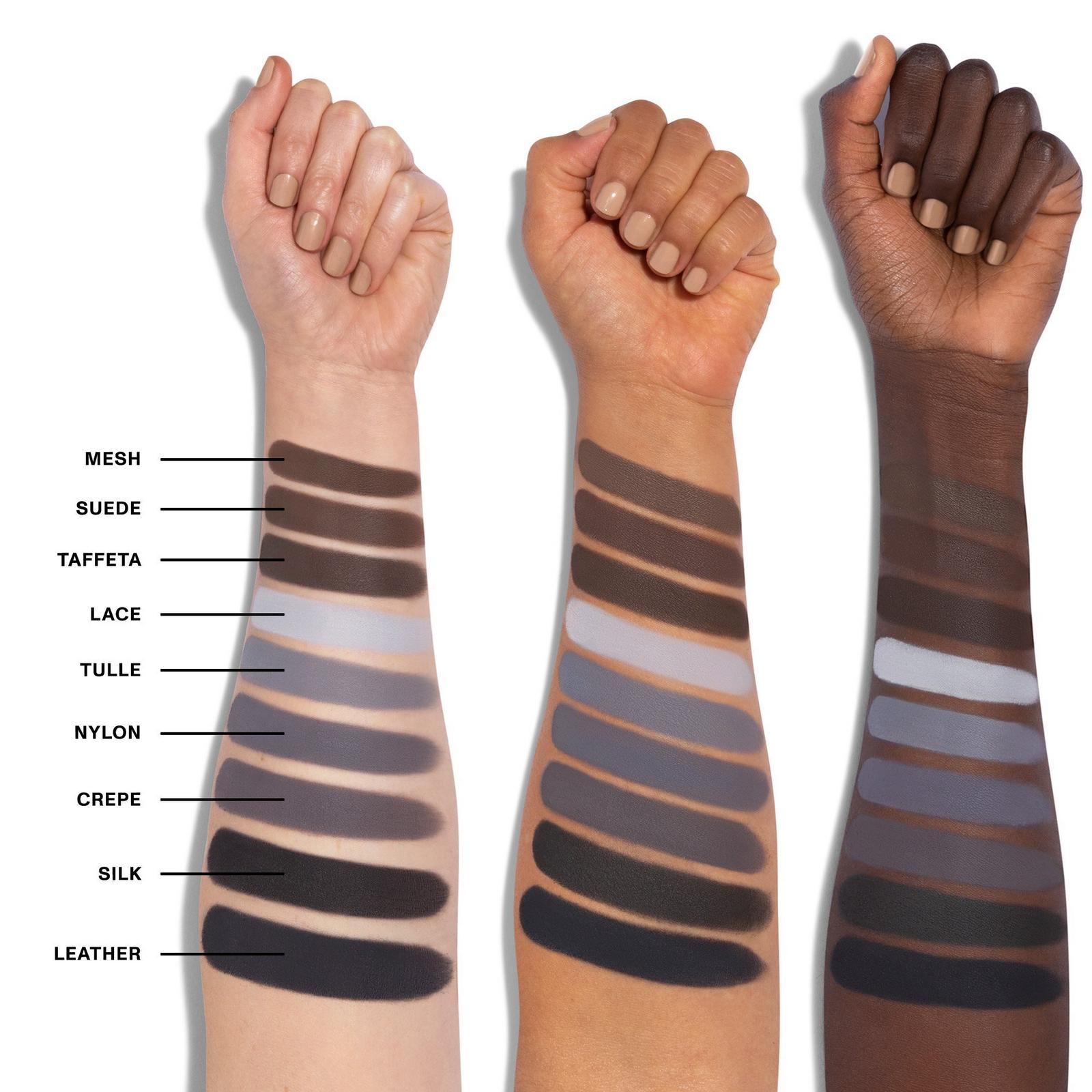 18CT Matte Essentials Artistry Palette