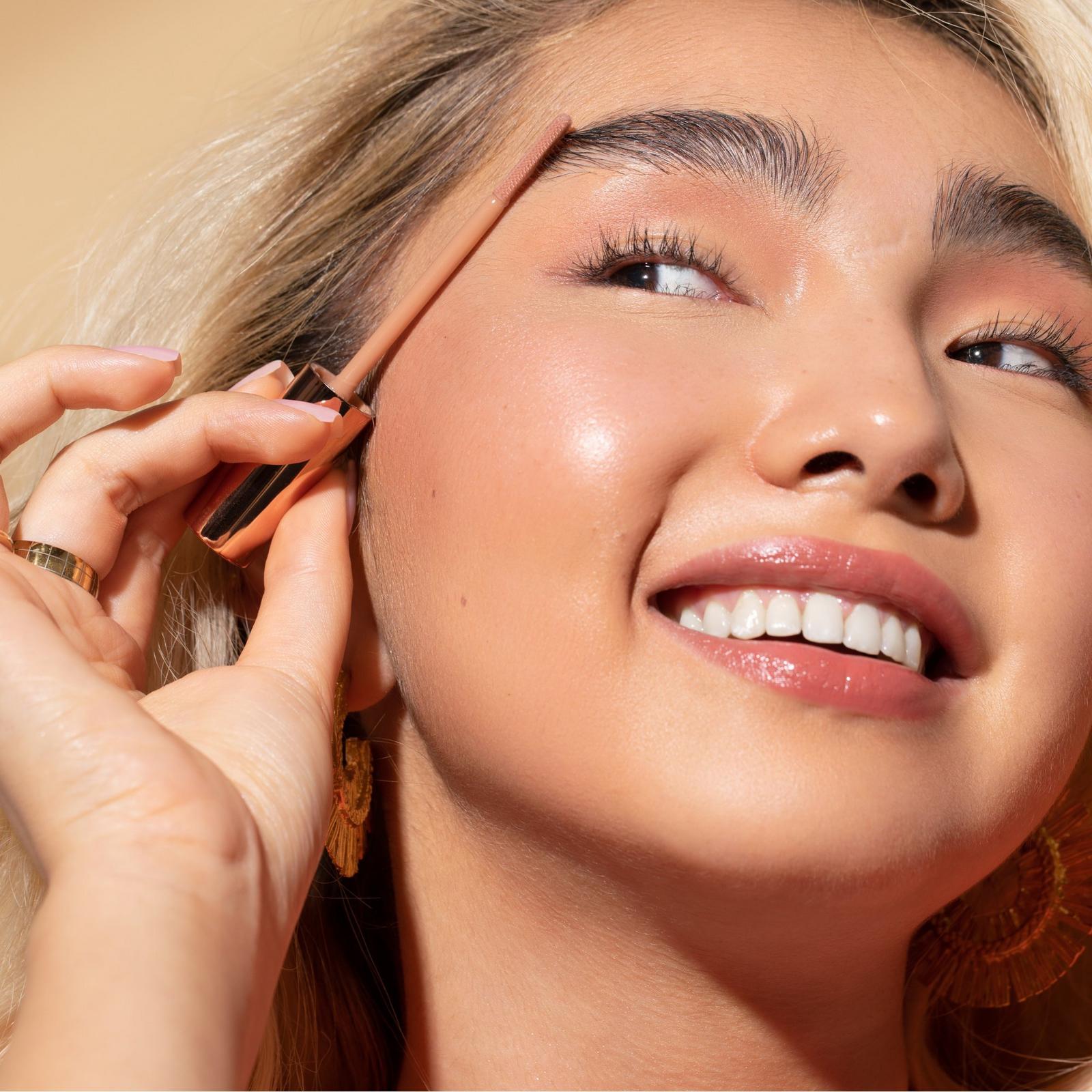 Huebrow Clear Setting Eyebrow Gel