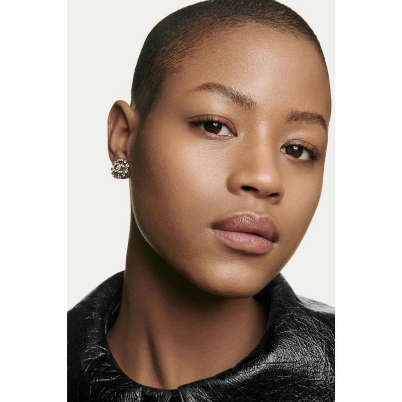 CHANEL - BD71 N°1 DE CHANEL Revitalizing Foundation | Ulta Beauty