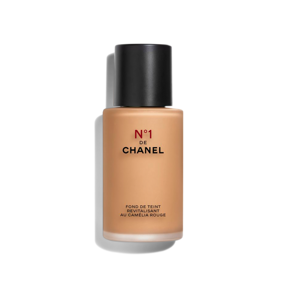 Chanel N°1 De  Revitalizing Foundation - Bd101 In Red