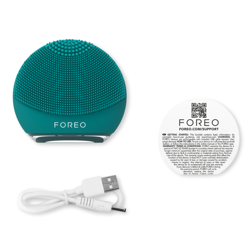 Evergreen LUNA 4 Go Facial Cleansing & Massaging Device - FOREO