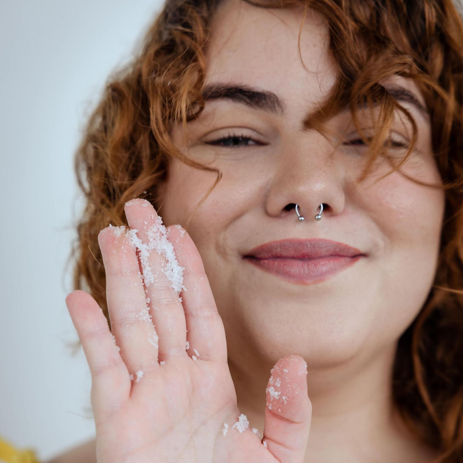 Ingrown Exfoliating Hair Scrub