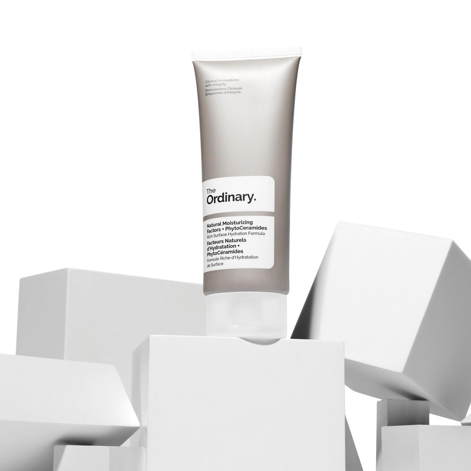 Natural Moisturizing Factors + PhytoCeramides Moisturizer