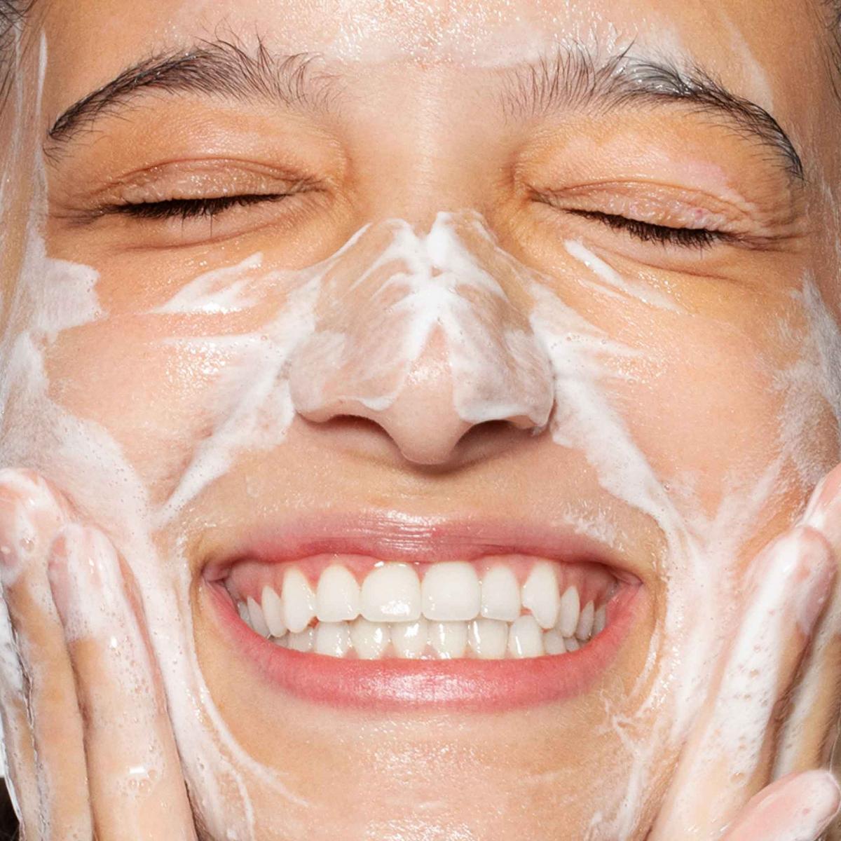 Special Cleansing Gel