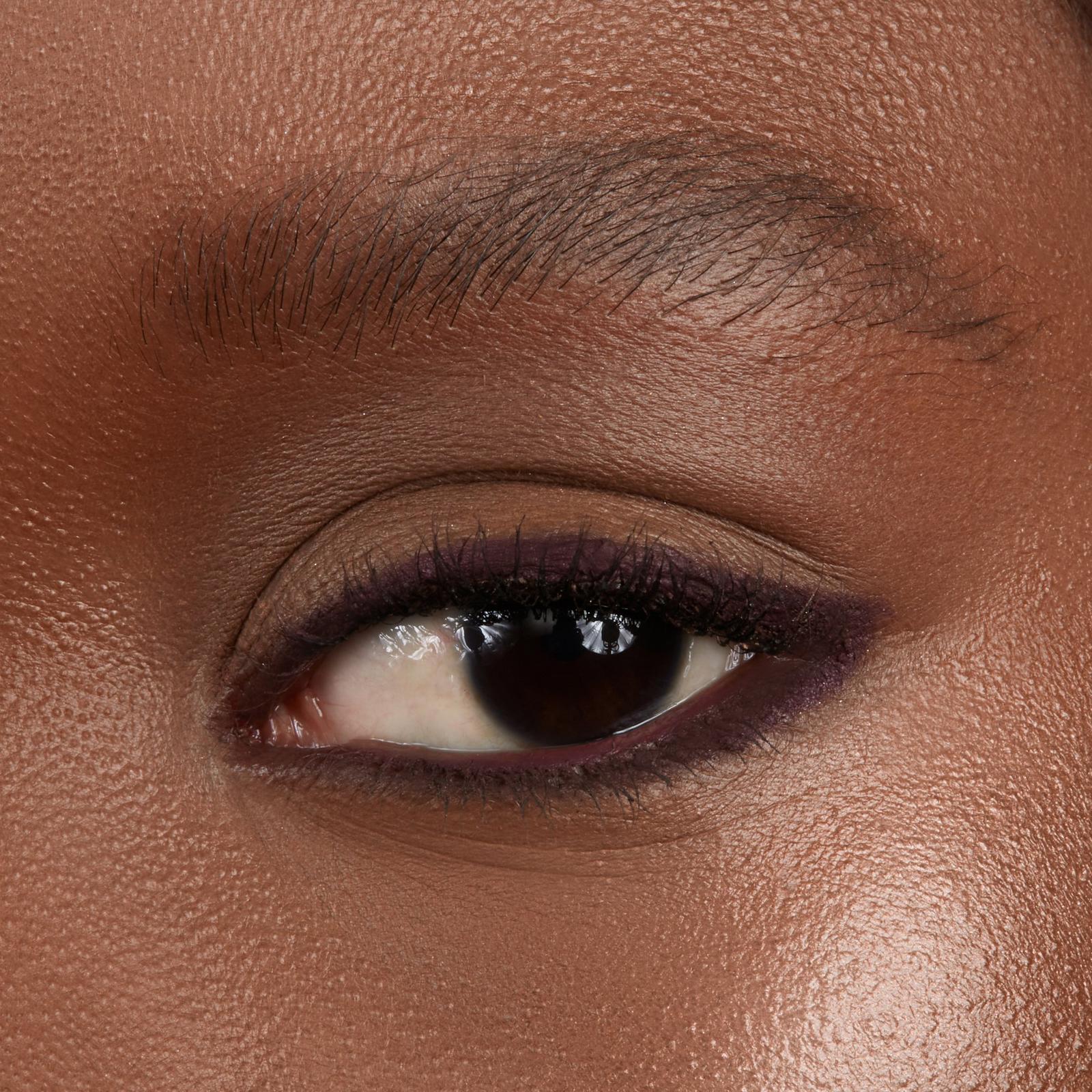 Macro Tech Eyeliner Crayon - Burgundy