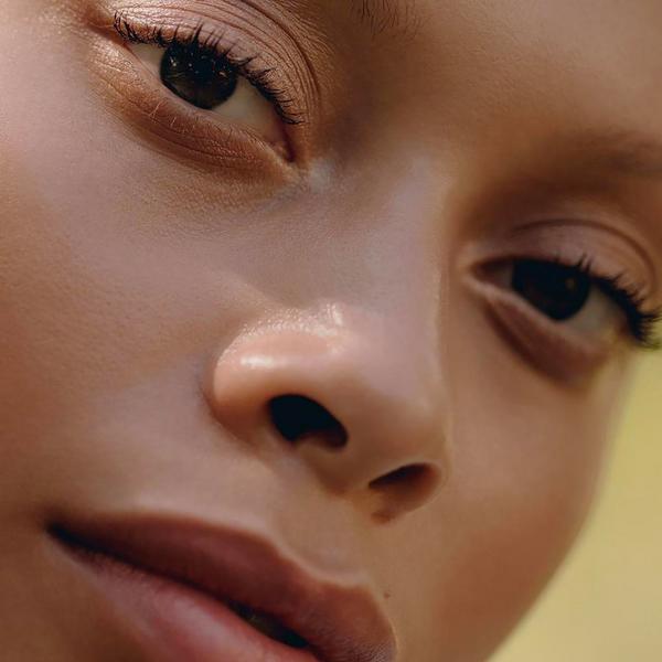Well People Expressionist Volumizing Mascara #3