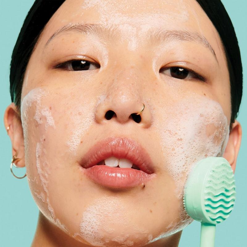 Benefit Cosmetics - All-in-One Mask Wand Mask Applicator