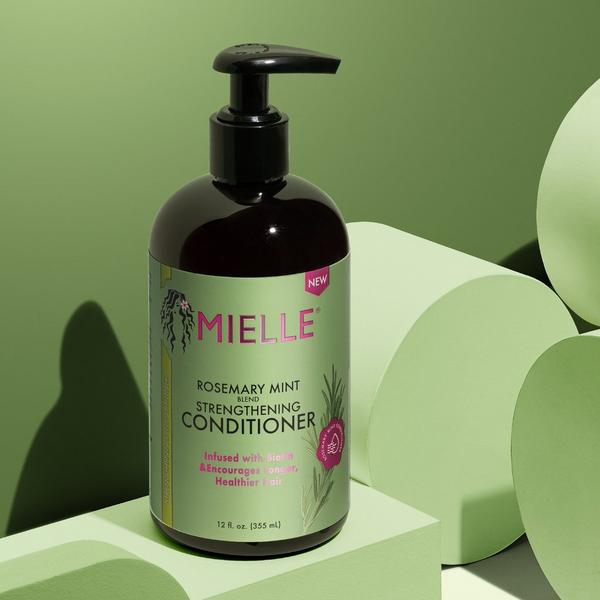 Mielle Rosemary Mint Strengthening Conditioner #2