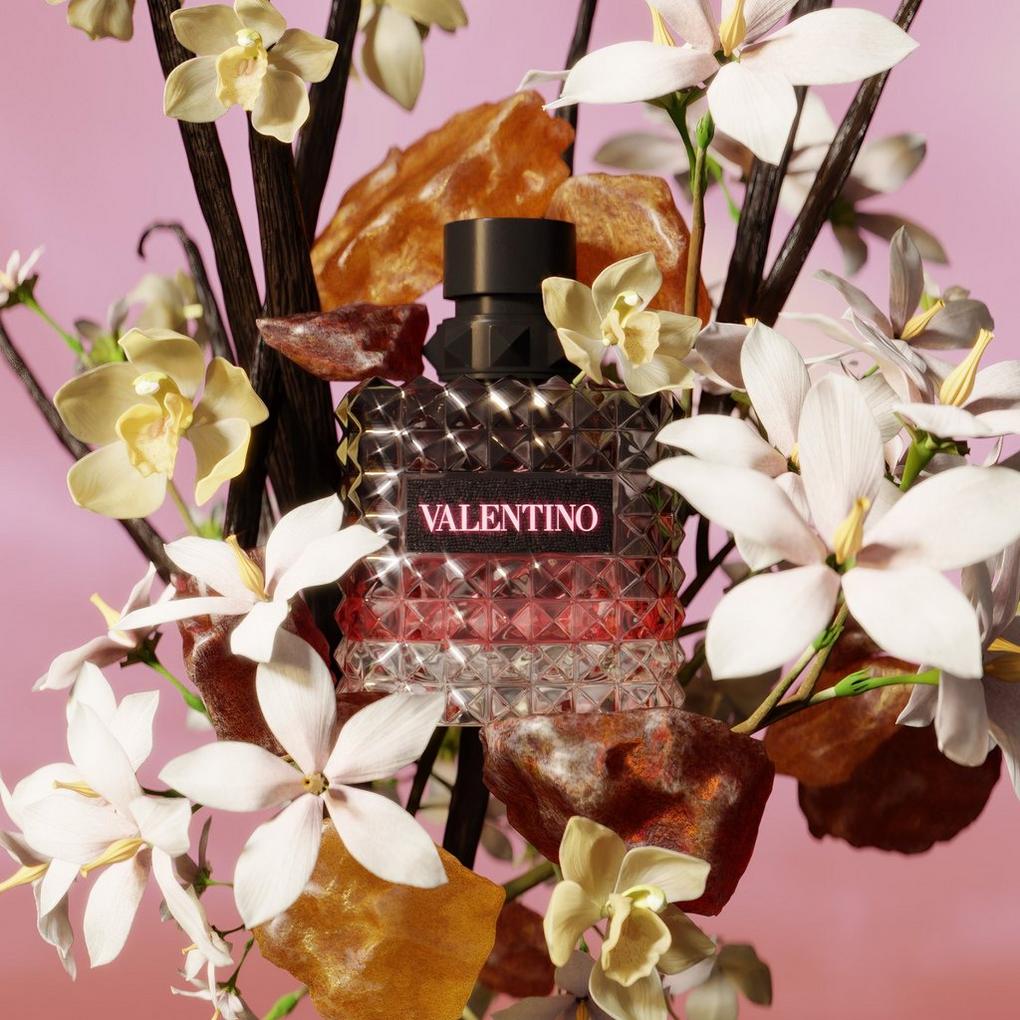 A Tribute to Femininity and Rome: The New Feminine Fragrance by