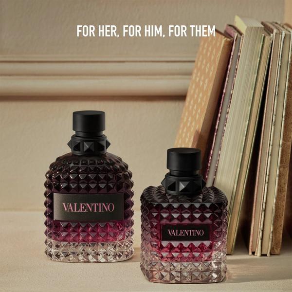 Donna Born in Roma Intense Eau de Parfum 7