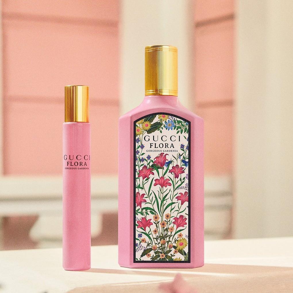Chanel Gardenia Les Exclusifs Vintage and Modern : Perfume Review - Bois de  Jasmin