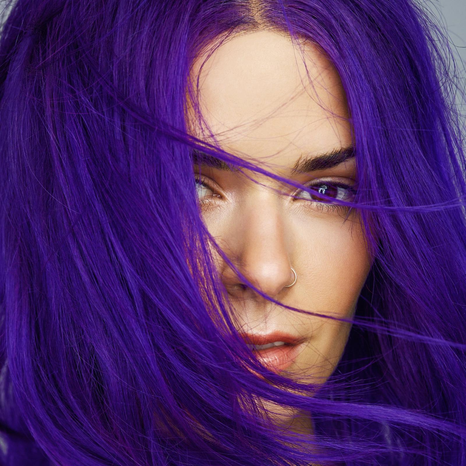 Semi-Permanent Hair Dye
