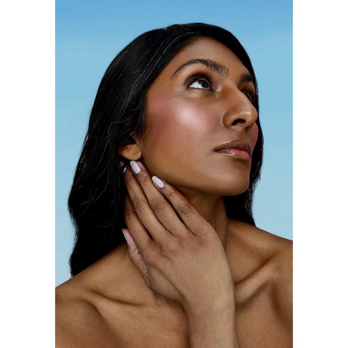Kissed By The Sun Multi-Use Cheek Glow