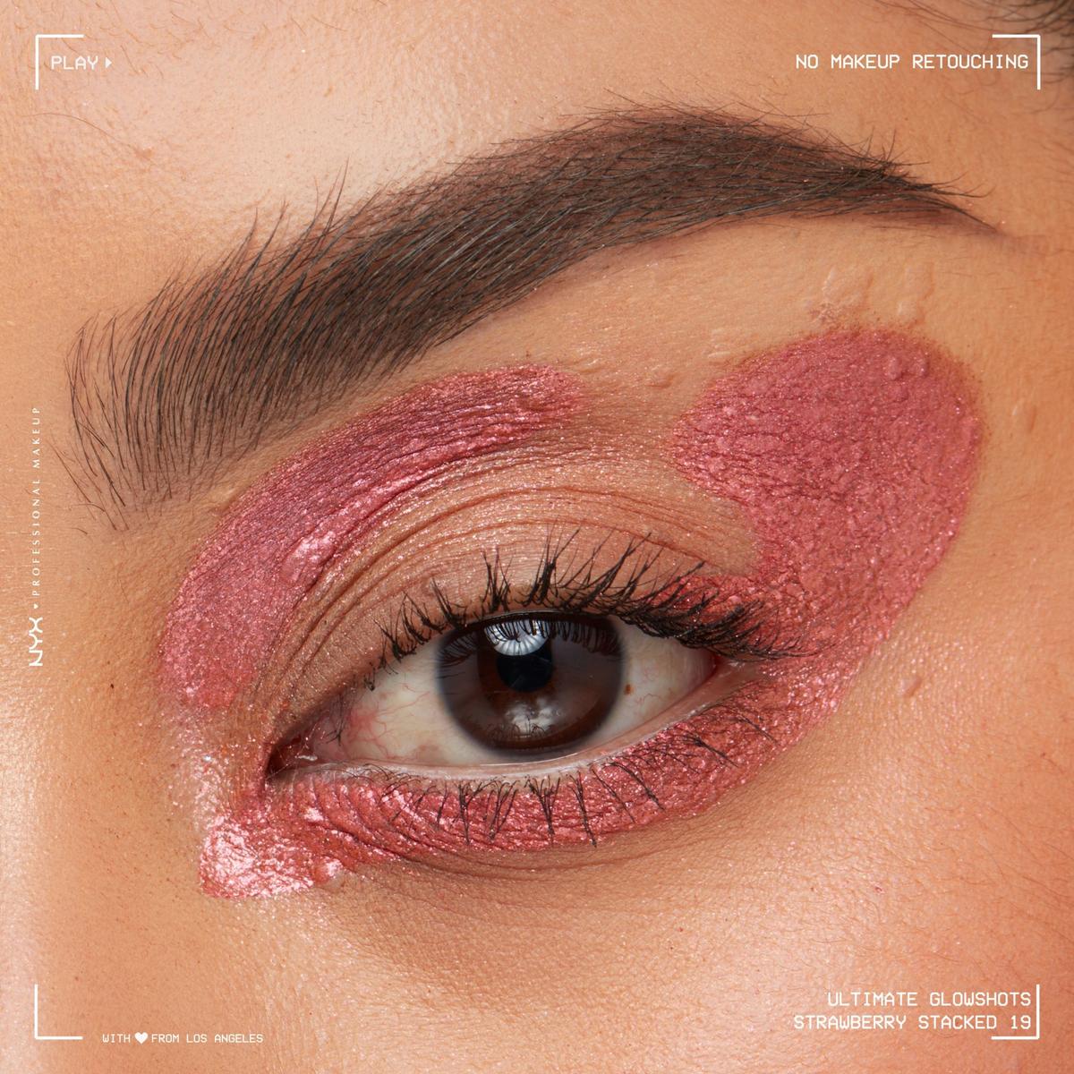 Ultimate Glow Shots Vitamin C Infused Liquid Eyeshadow