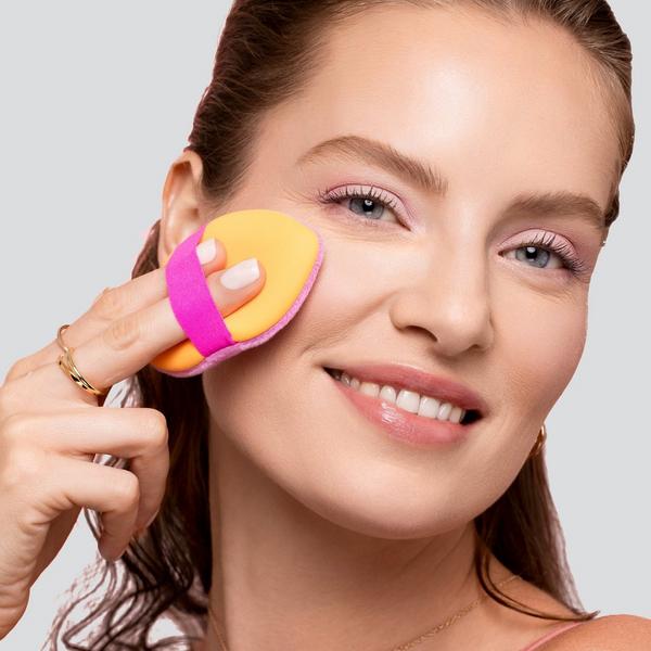Real Techniques Miracle 2-In-1 Dual Sided Powder Puff #6