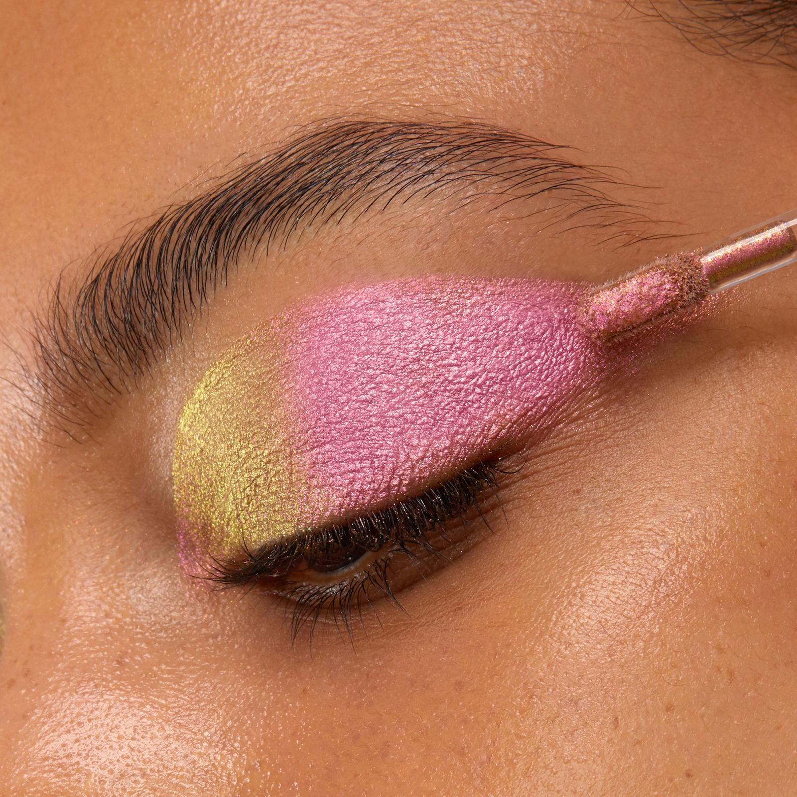 Chrome Liquid Eyeshadow