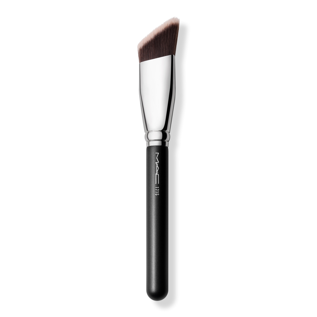 MAC 171 Smooth Edge All-Over Face Brush #1