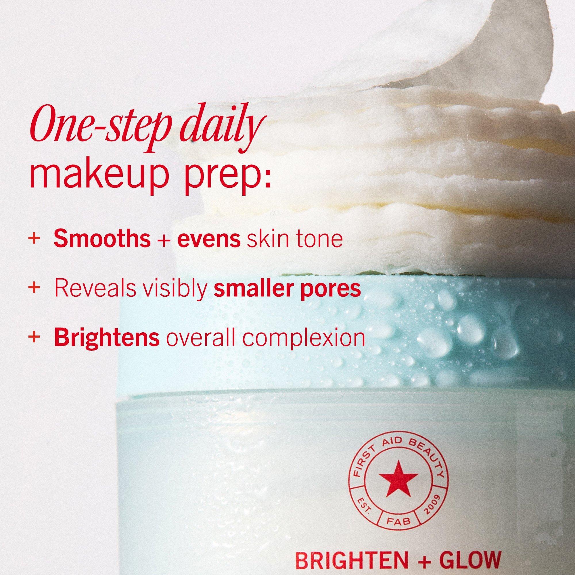 Подушечки для сияния лица с гликолевой и молочной кислотами First Aid Beauty — фото 5