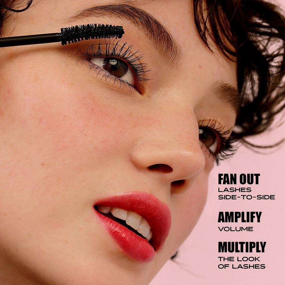 Fan Fest Fanning & Volumizing Mascara Mini
