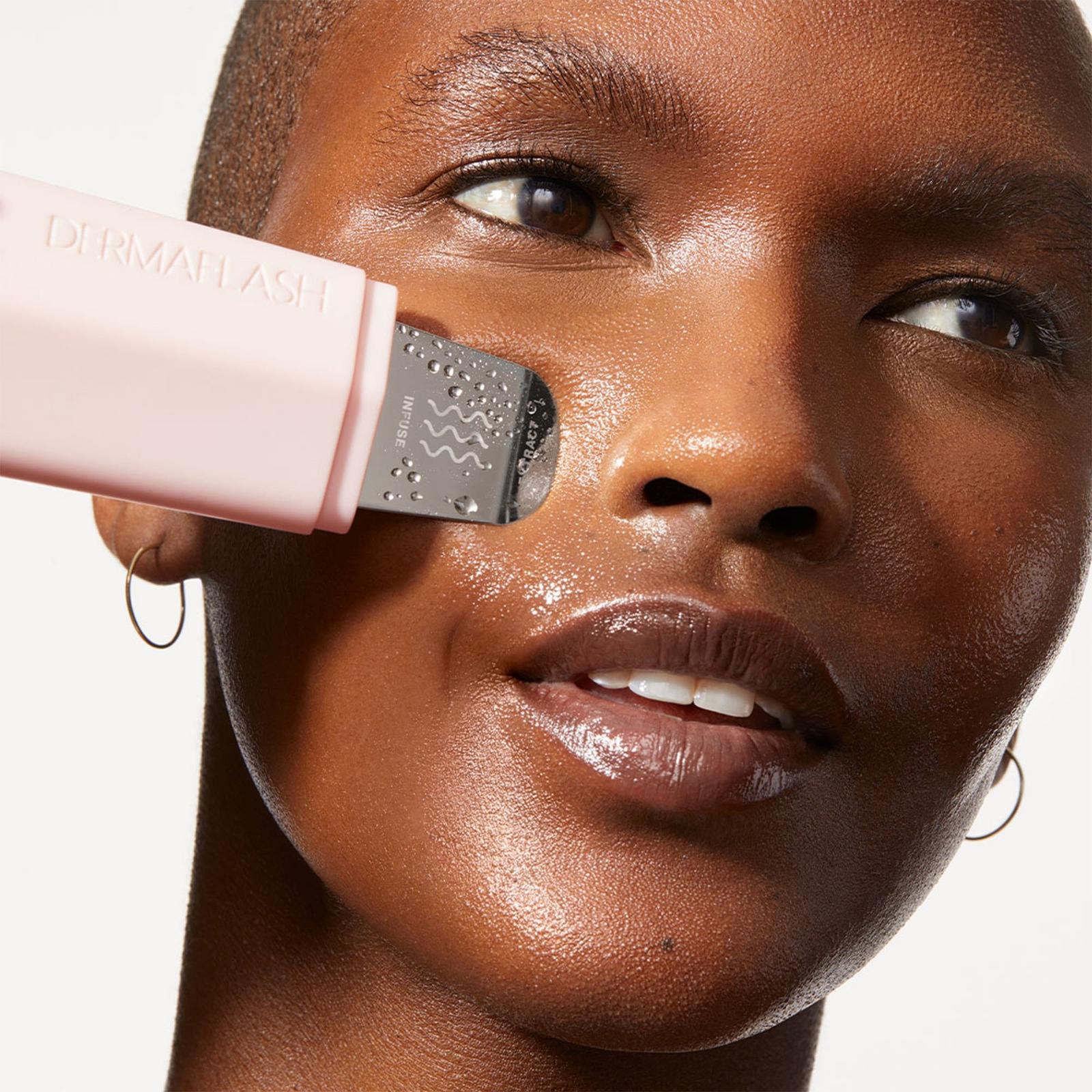 DERMAPORE+ Ultrasonic Pore Extractor & Serum Infuser